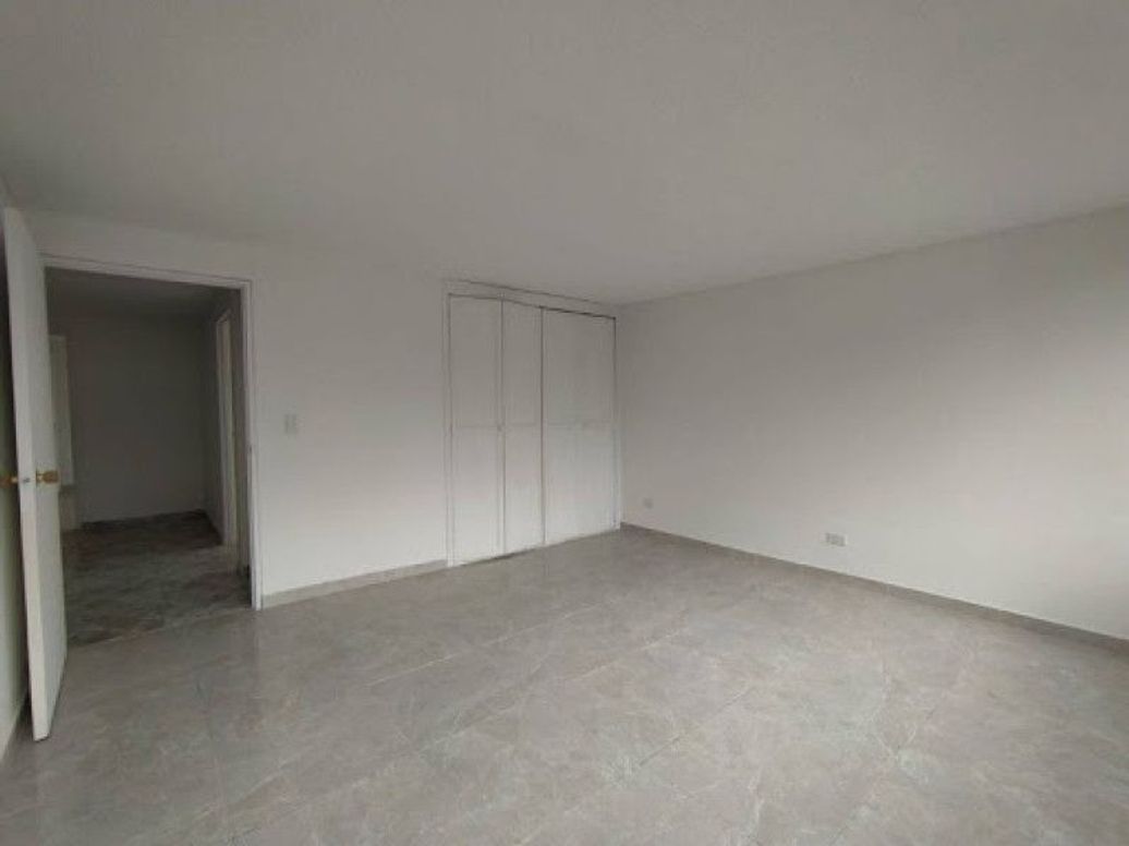 Apartamento de 3 alcobas en venta en Chico Norte Et. Iii, Bogotá, 167 m² · foto 14 de 20