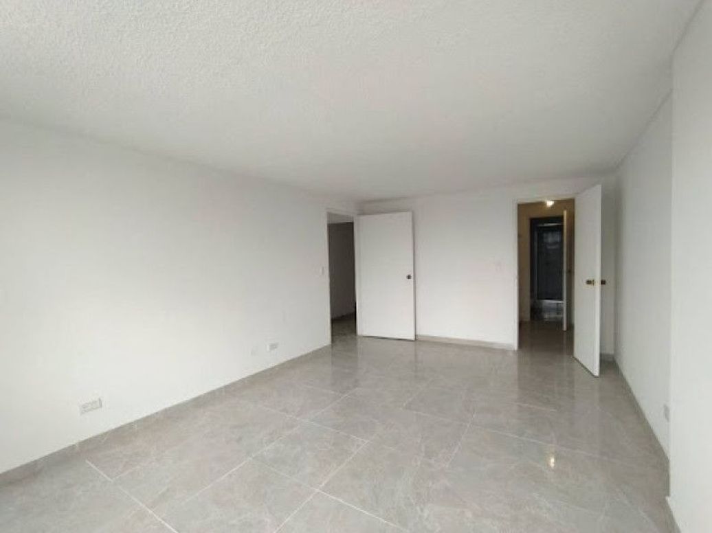 Apartamento de 3 alcobas en venta en Chico Norte Et. Iii, Bogotá, 167 m² · foto 5 de 20