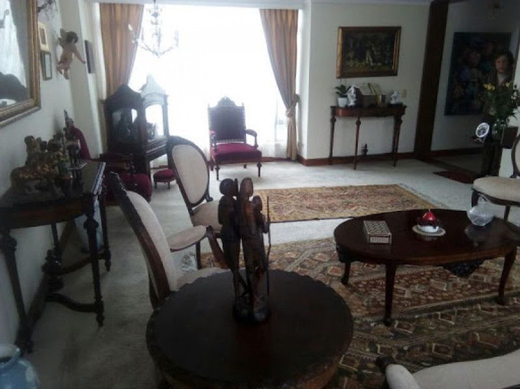 Apartamento de 3 alcobas en venta en Molinos Norte, Bogotá, 241 m² · foto 4 de 12