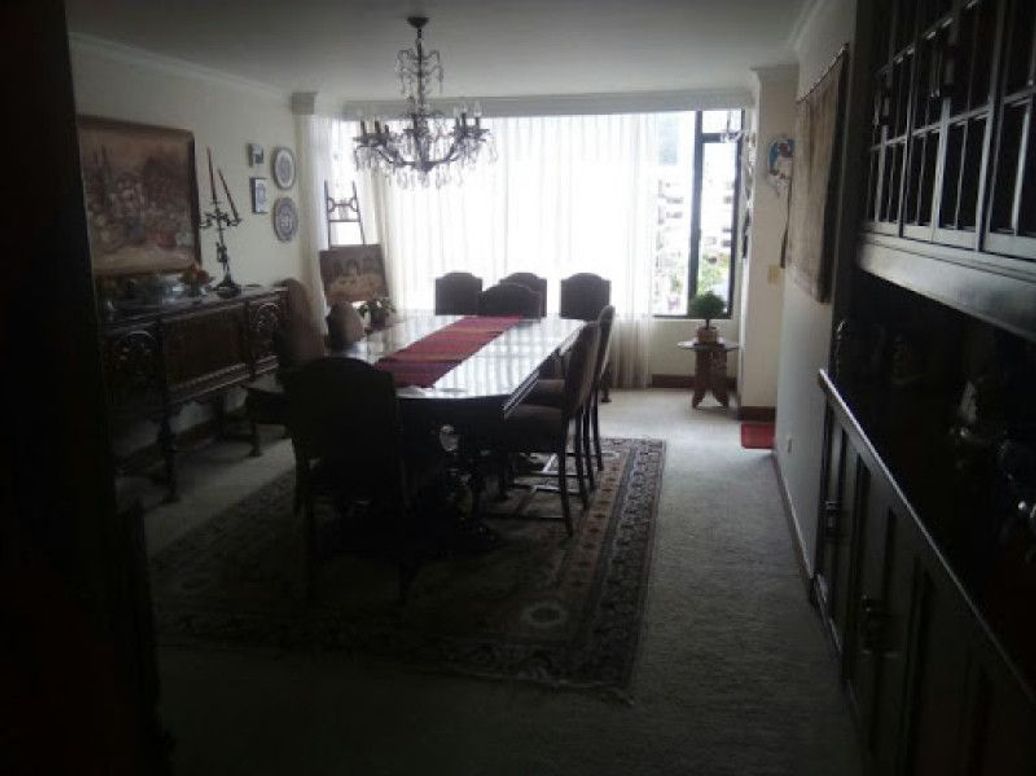 Apartamento de 3 alcobas en venta en Molinos Norte, Bogotá, 241 m² · foto 3 de 12