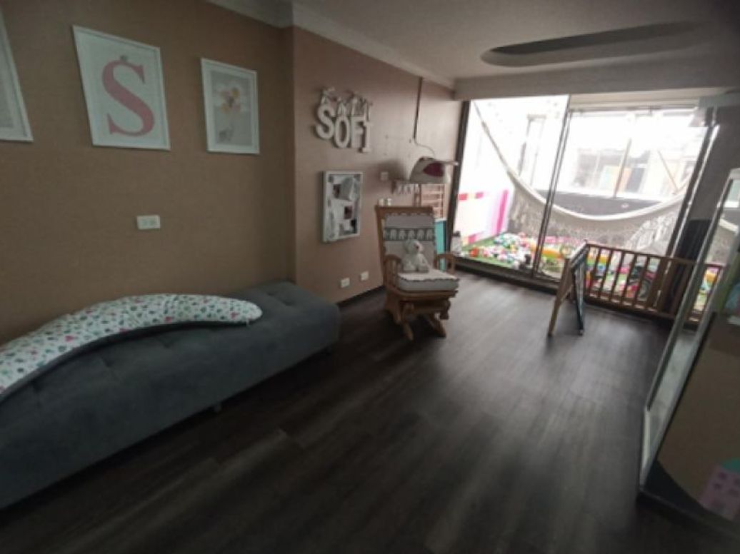 Apartamento de 5 alcobas en venta en Ub. Santa Coloma, Bogotá, 350 m² · foto 8 de 20