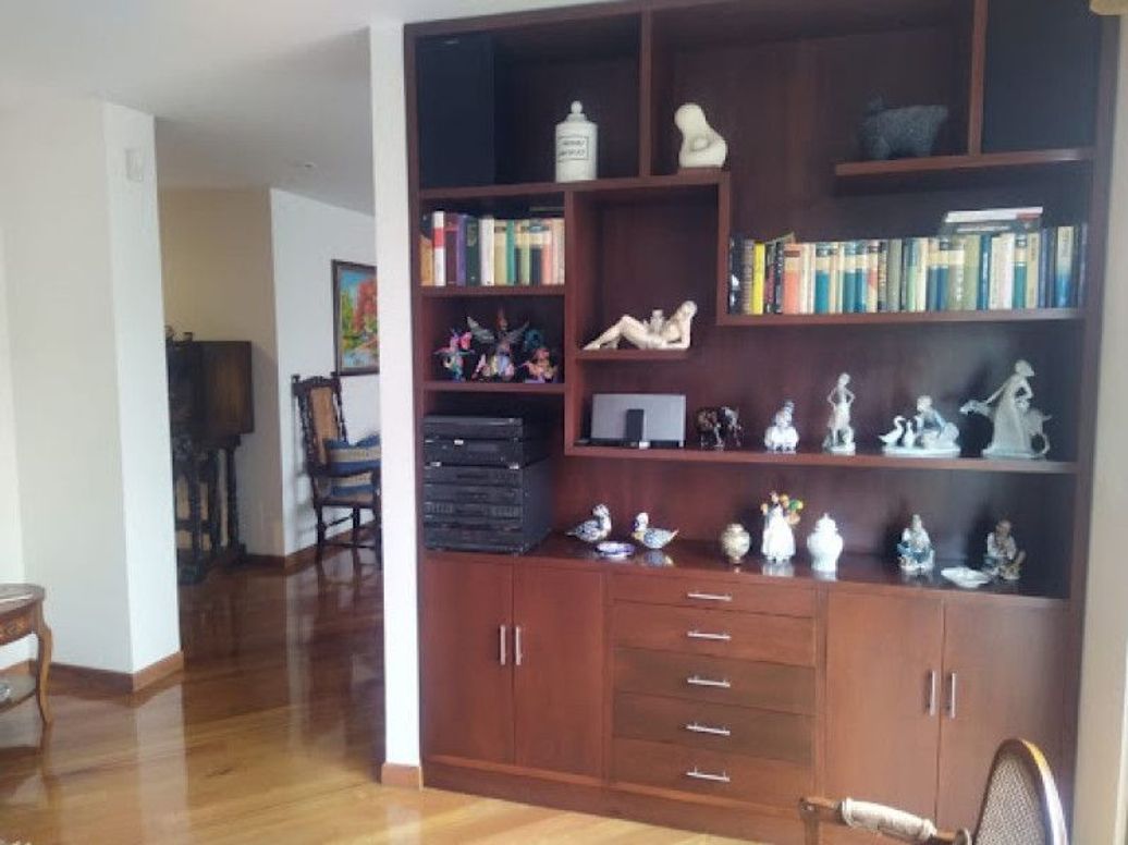Apartamento de 3 alcobas en venta en Santa Bibiana, Bogotá, 259 m² · foto 8 de 20