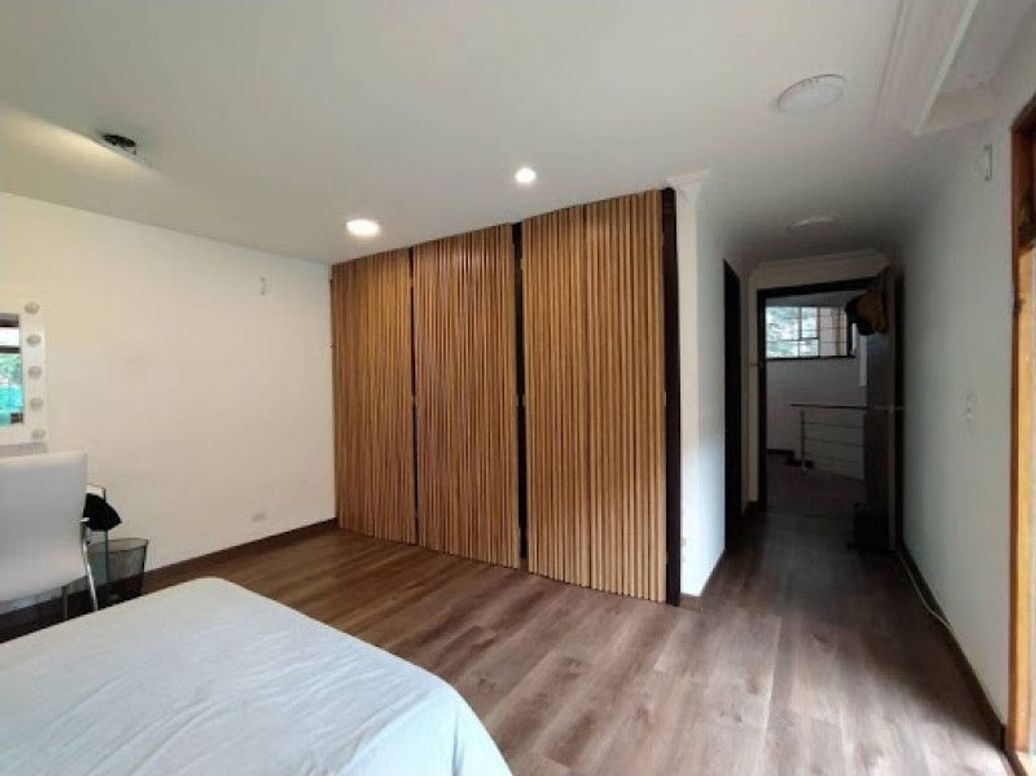 Casa de 4 alcobas en venta en Sierras Del Moral, Bogotá, 350 m² · foto 14 de 20