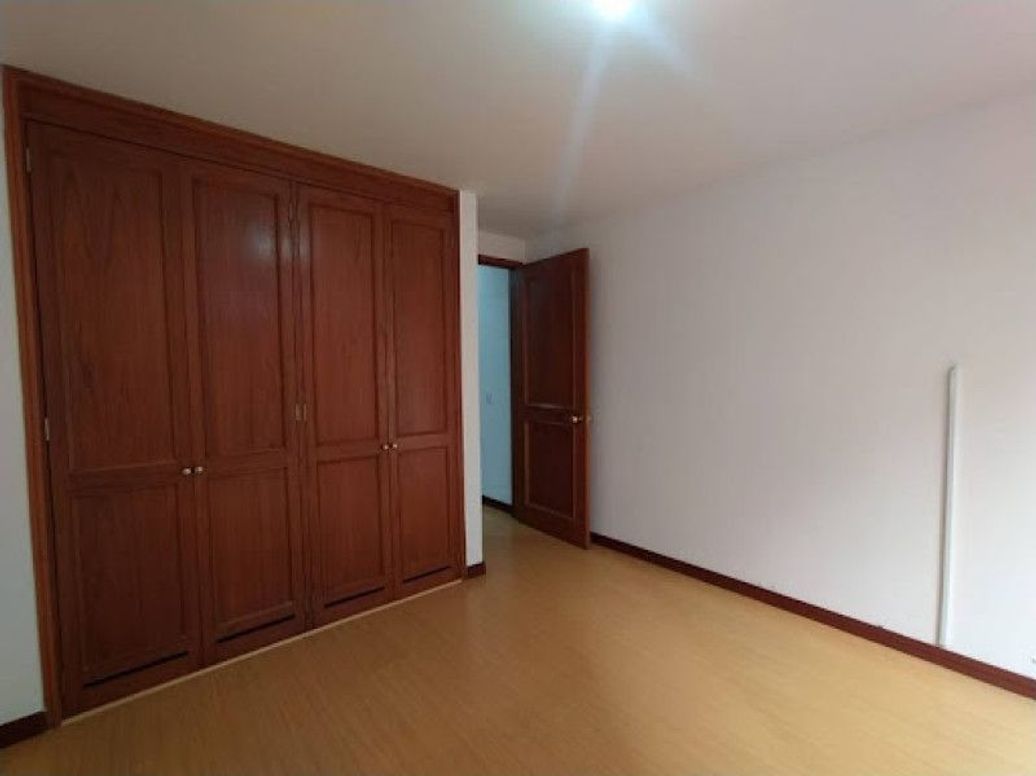 Apartamento de 1 alcoba en venta en San Patricio, Bogotá, 50 m² · foto 8 de 20