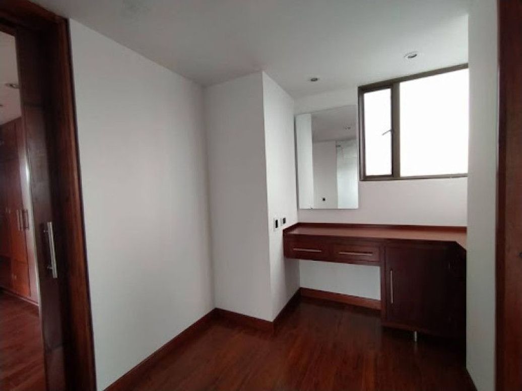 Apartamento de 4 alcobas en venta en San Patricio, Bogotá, 400 m² · foto 6 de 20