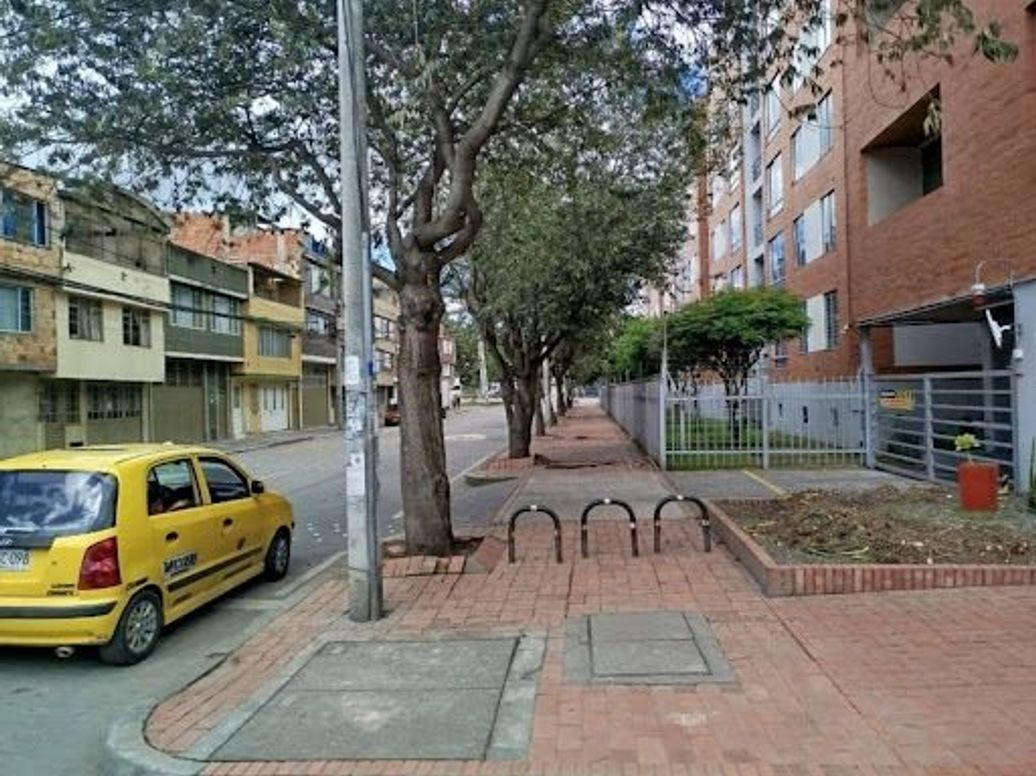 Apartamento de 3 alcobas en venta en Gran Granada, Bogotá, 64 m² · foto 2 de 16