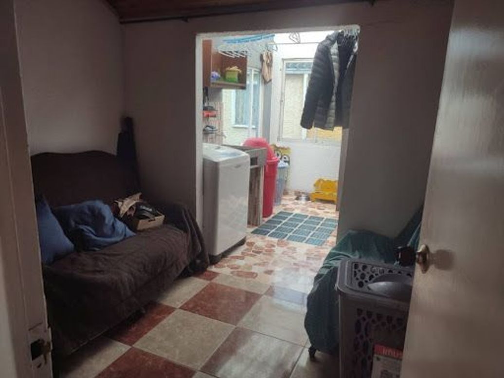 Casa de 3 alcobas en venta en Garces Navas, Bogotá, 266 m² · foto 10 de 18