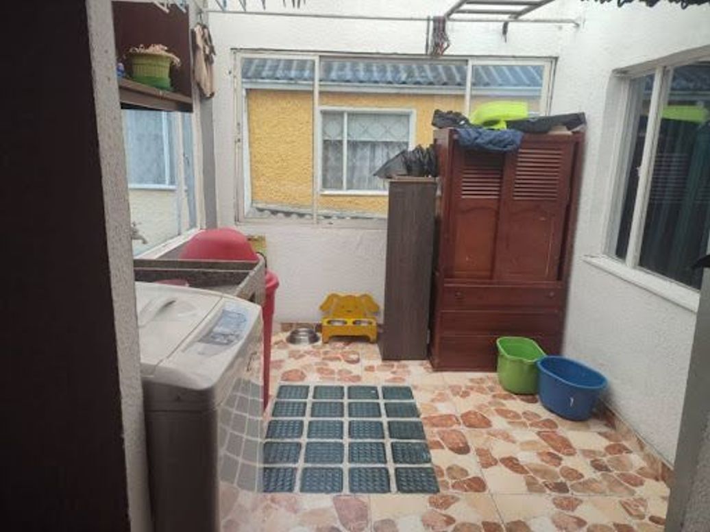 Casa de 3 alcobas en venta en Garces Navas, Bogotá, 266 m² · foto 11 de 18