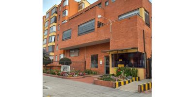 SE ARRIENDA APARTAMENTO EN MODELIA

Se ofrece en arriendo hermoso apartamento, iluminado en buen sector, el inmueble cuenta con:

3 habitaciones con closet

2 baños completamente equipado

Sala y comedor

Cocina integral

Zona de lavandería 

Ubicado en zona tranquila y de fácil acceso, cerca de supermercados, AV la esperanza, Carrera 86.
