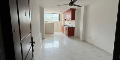 Descubre este apartamento con  52 metros cuadrados distribuidos en  2 habitaciones, 1 baño, sala-comedor, cocina tradicional y area de labores, este inmueble ofrece comodidad y funcionalidad. No pierdas la oportunidad de hacer de este apartamento tu nuevo hogar. ¡Contáctanos ahora para más información y agenda una visita!