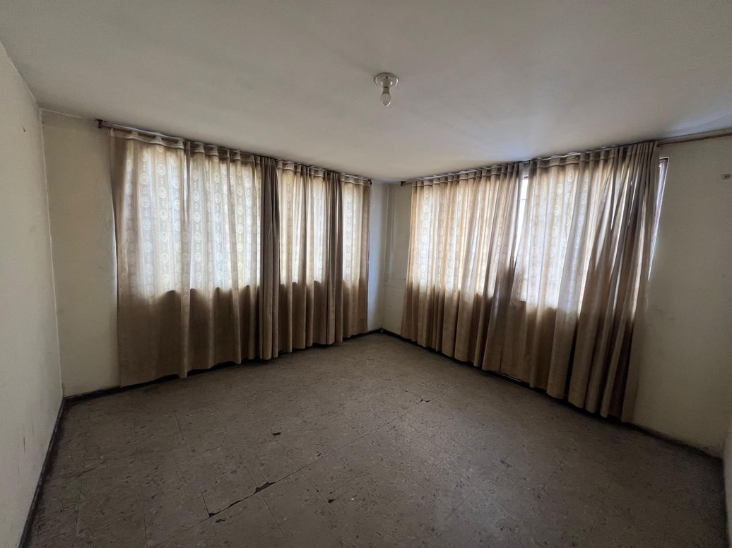 Casa de 6 alcobas en venta en El Morisco, Bogotá, 173 m² · foto 5 de 8