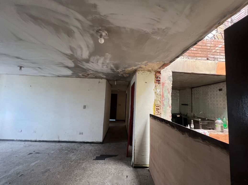 Casa de 6 alcobas en venta en El Morisco, Bogotá, 173 m² · foto 3 de 8