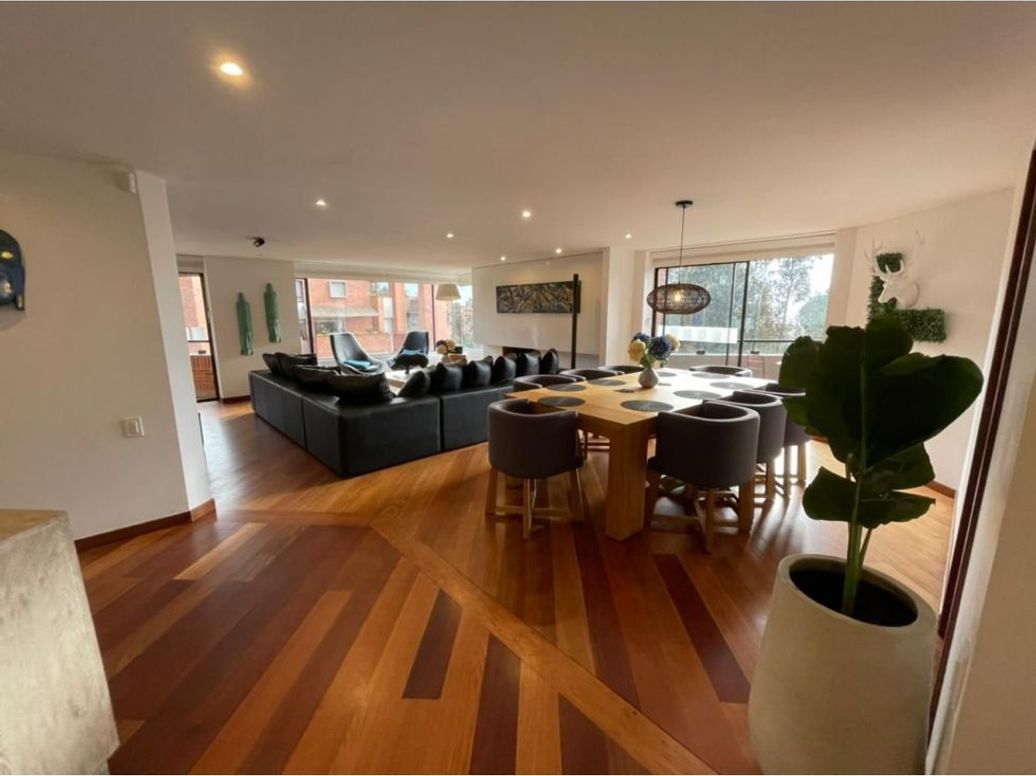 Apartamento de 3 alcobas en venta en Sierras Del Moral, Bogotá, 220 m² · foto 5 de 20