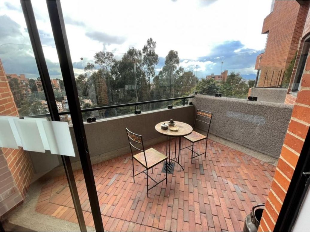 Apartamento de 3 alcobas en venta en Sierras Del Moral, Bogotá, 220 m² · foto 3 de 20
