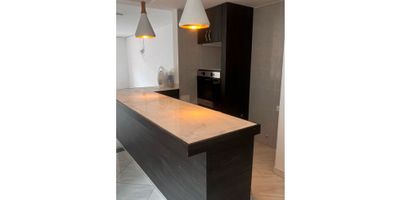 VENTA CASA DUPLEX PEREIRA SECTOR EL TERMINAL 

Esta hermosa casa tiene 120 m2   ubicado en un sector muy  central de la ciudad a todo el frente del terminal de transportes de pereira a solo 5 minutos del centro .

un Sector residencial muy tranquilo  el conjunto residencial cuenta con vigilancia 24/7 .

AGENDA TU VISITA  
