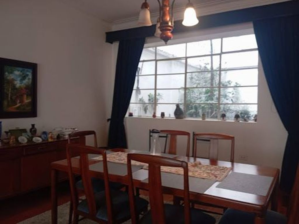 Casa de 6 alcobas en venta en La Salle, Bogotá, 340 m² · foto 4 de 13