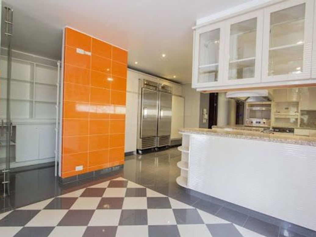 Apartamento de 4 alcobas en venta en Los Rosales, Bogotá, 525 m² · foto 5 de 20