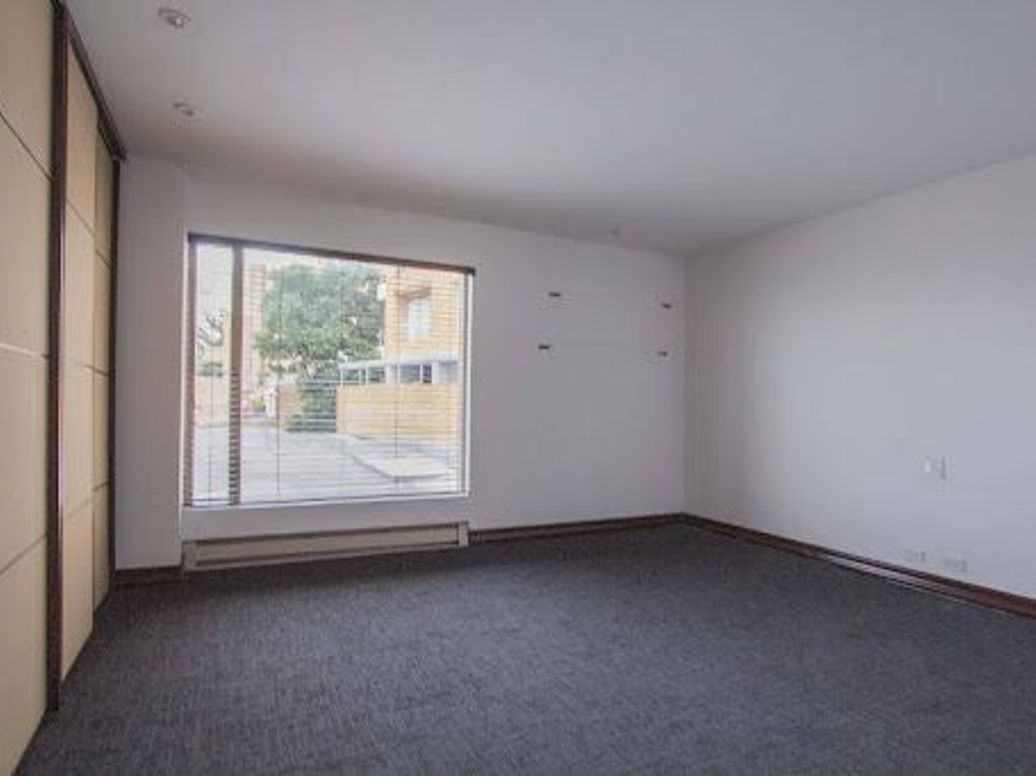 Apartamento de 4 alcobas en venta en Los Rosales, Bogotá, 525 m² · foto 12 de 20