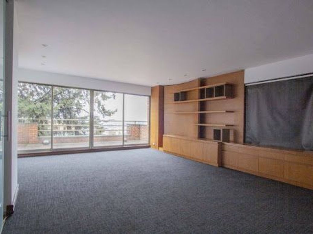 Apartamento de 4 alcobas en venta en Los Rosales, Bogotá, 525 m² · foto 8 de 20