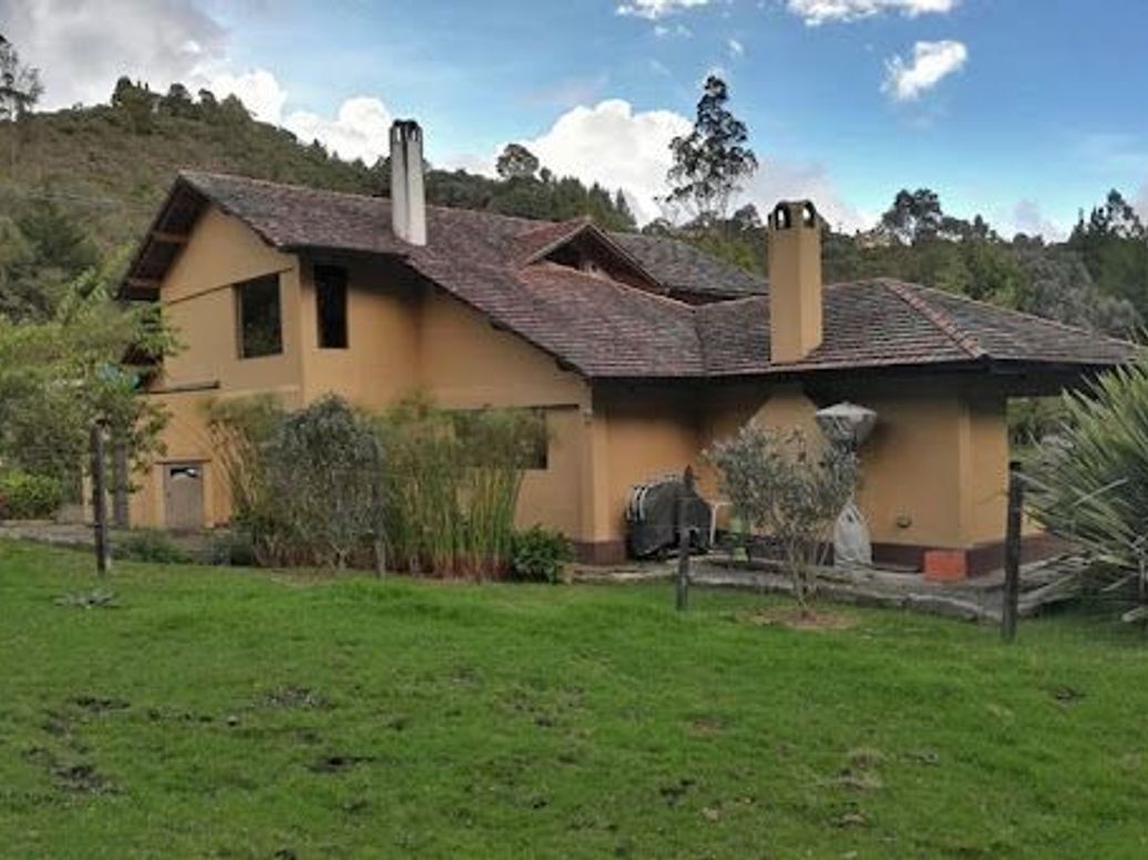 Casa de 6 alcobas en venta en Bogotá, Bogotá, 380 m² · foto 17 de 19