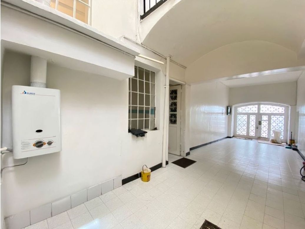 Casa de 8 alcobas en venta en Zona Industrial, Bogotá, 650 m² · foto 5 de 20