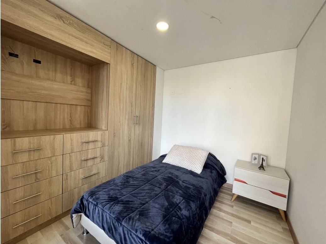 Apartamento de 3 alcobas en venta en Quinta Paredes, Bogotá, 98 m² · foto 6 de 16