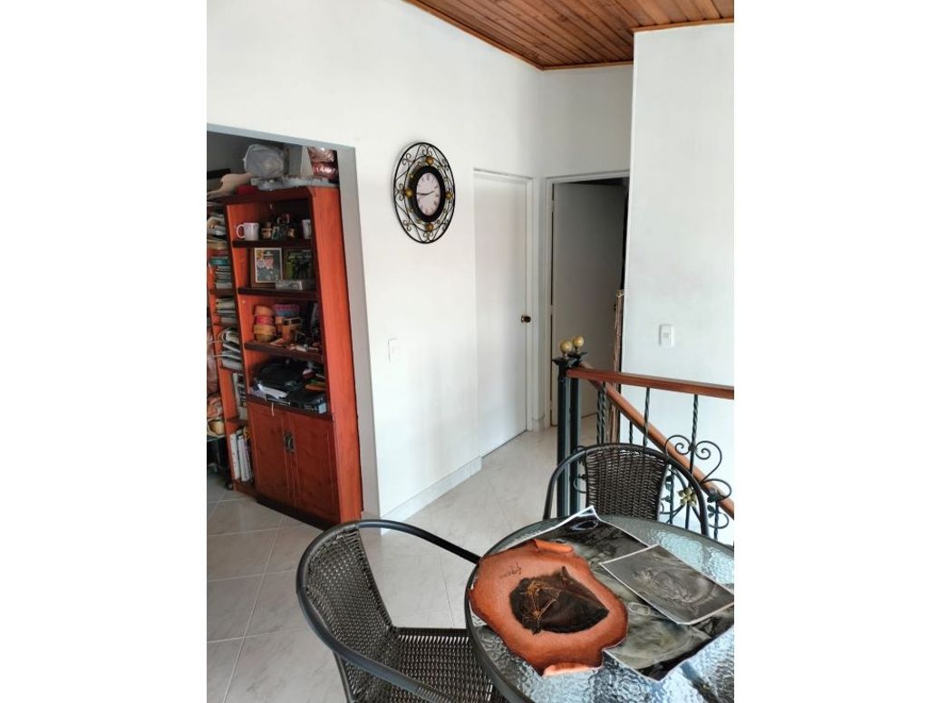 Apartamento de 3 alcobas en venta en Cedro Narvaez, Bogotá, 140 m² · foto 9 de 20