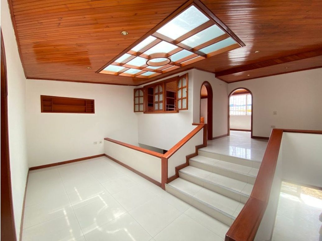 Casa en venta en Normandía, Bogotá · foto 15 de 20