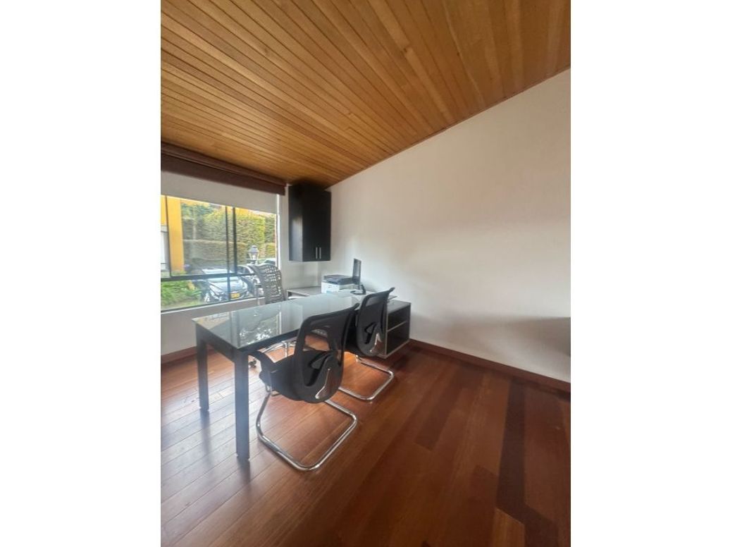 Casa de 3 alcobas en venta en Casa Blanca Suba, Bogotá, 300 m² · foto 6 de 20