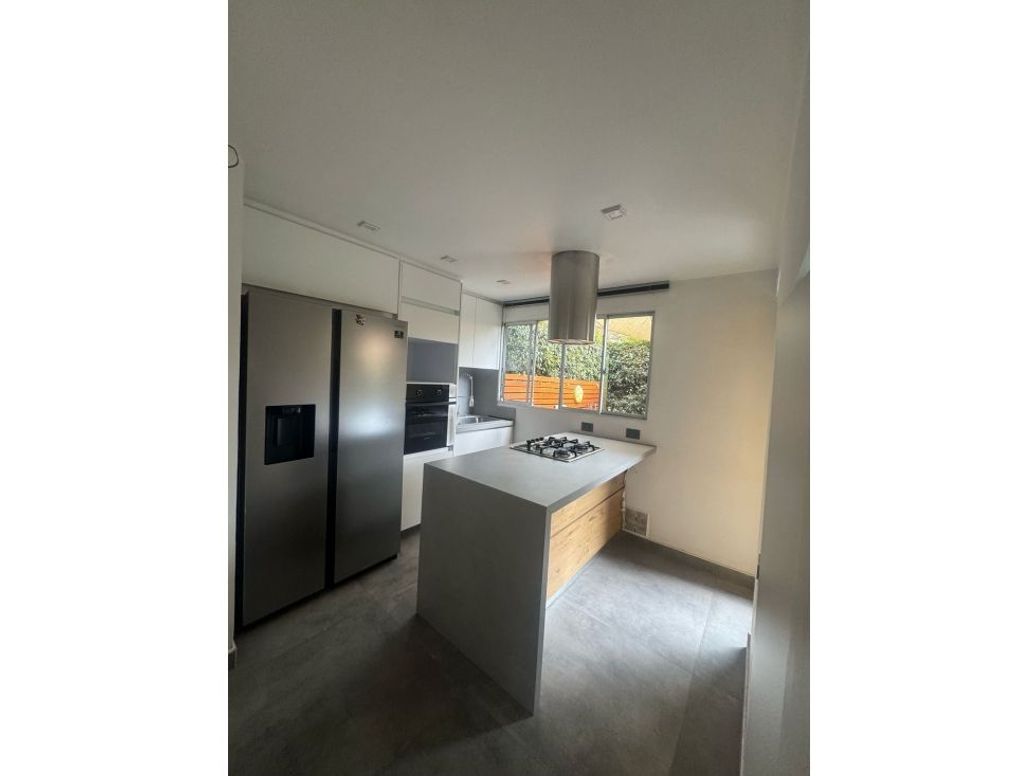 Casa de 3 alcobas en venta en Casa Blanca Suba, Bogotá, 300 m² · foto 5 de 20