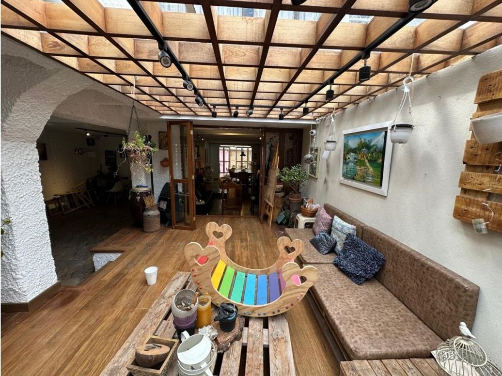 Casa de 5 alcobas en venta en Cedritos, Bogotá, 256 m² · foto 3 de 20
