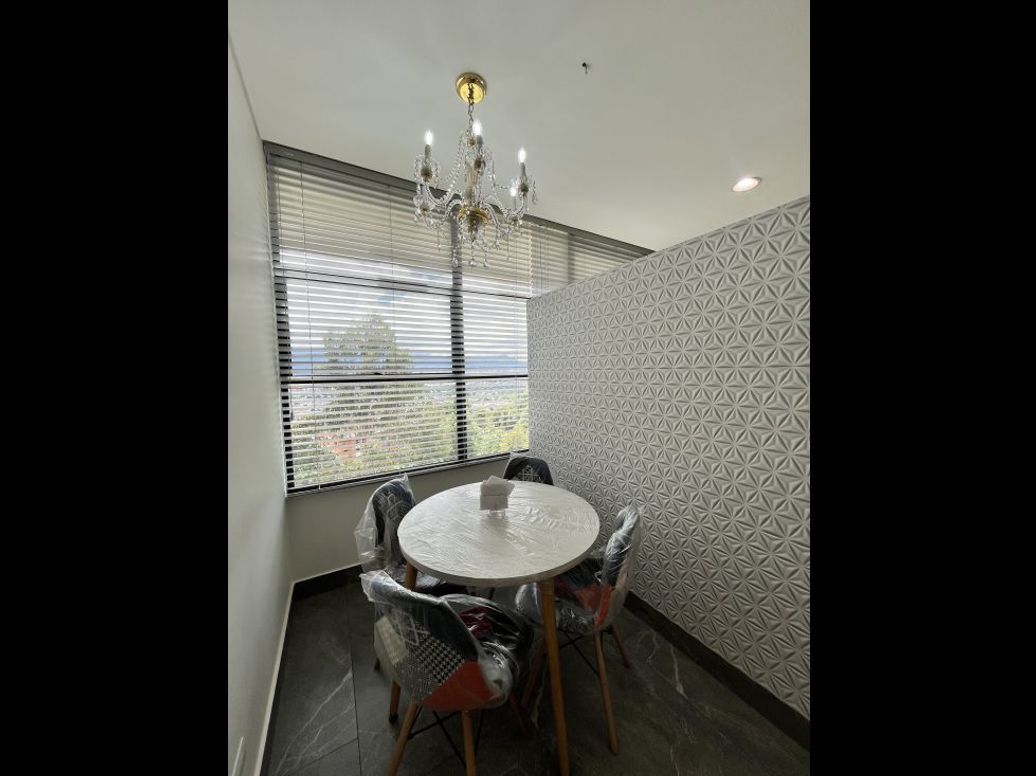 Apartamento de 3 alcobas en venta en Niza Suba, Bogotá, 245 m² · foto 17 de 20