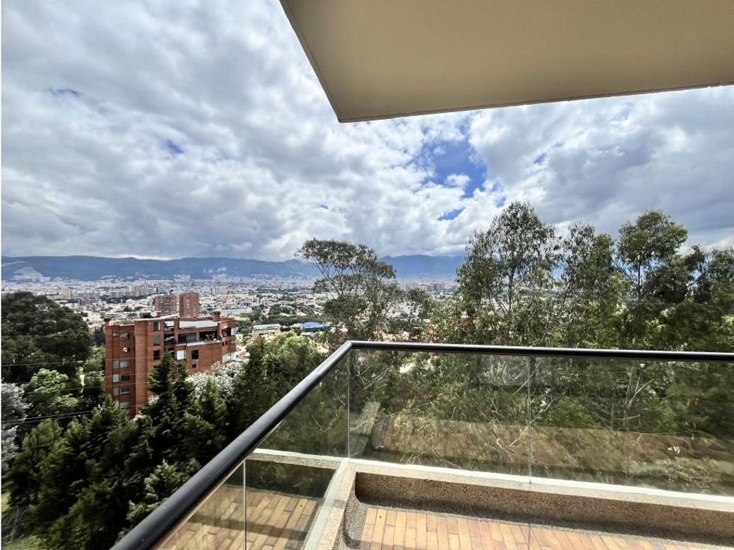 Apartamento de 3 alcobas en venta en Niza Suba, Bogotá, 245 m² · foto 13 de 20
