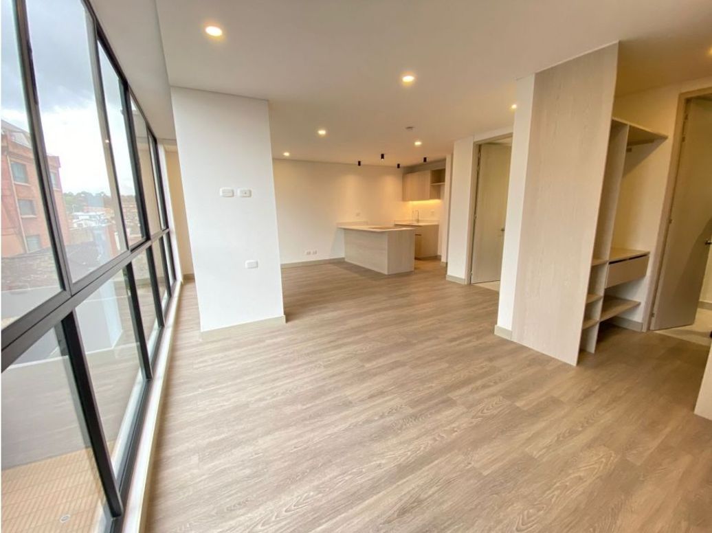 Apartaestudio en venta en Quinta Paredes, Bogotá, 43 m² · foto 6 de 19