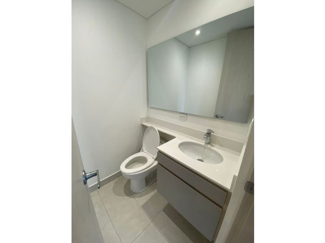 Apartaestudio en venta en Quinta Paredes, Bogotá, 43 m² · foto 9 de 19