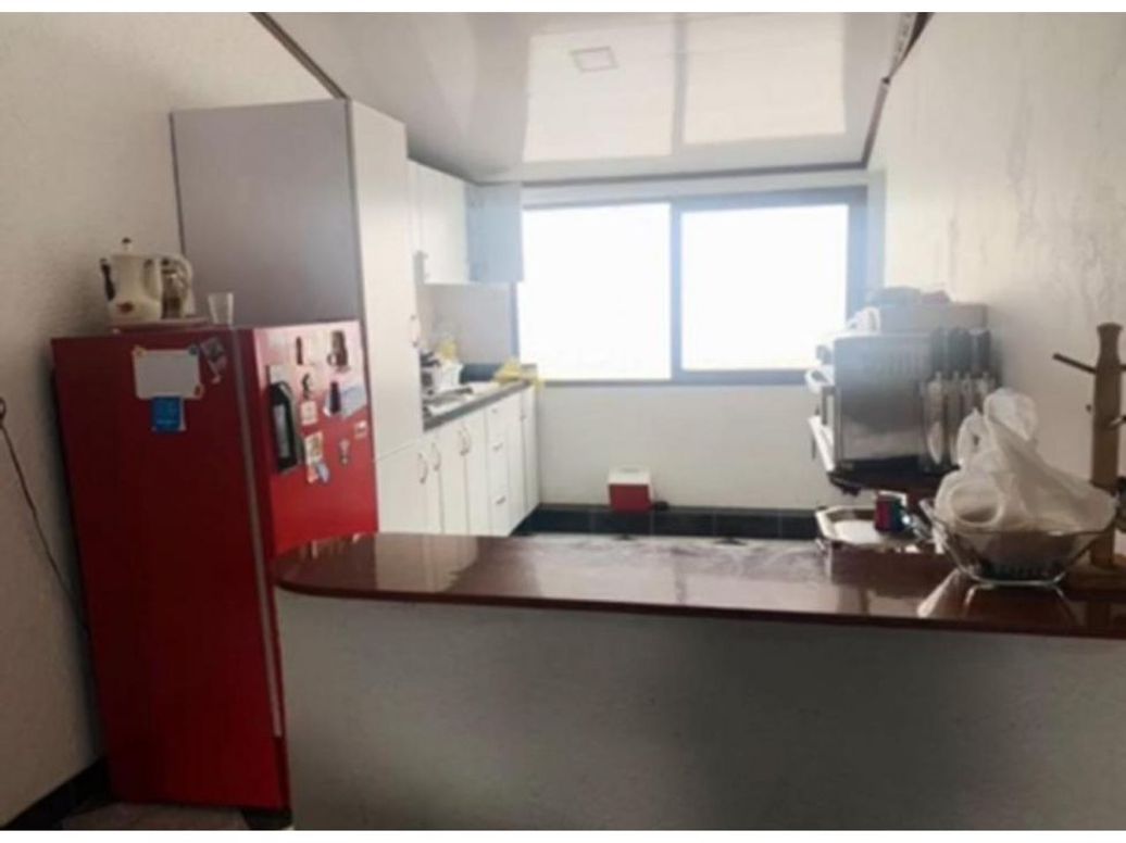 Casa de 4 alcobas en venta en Normandía, Bogotá, 236 m² · foto 10 de 13