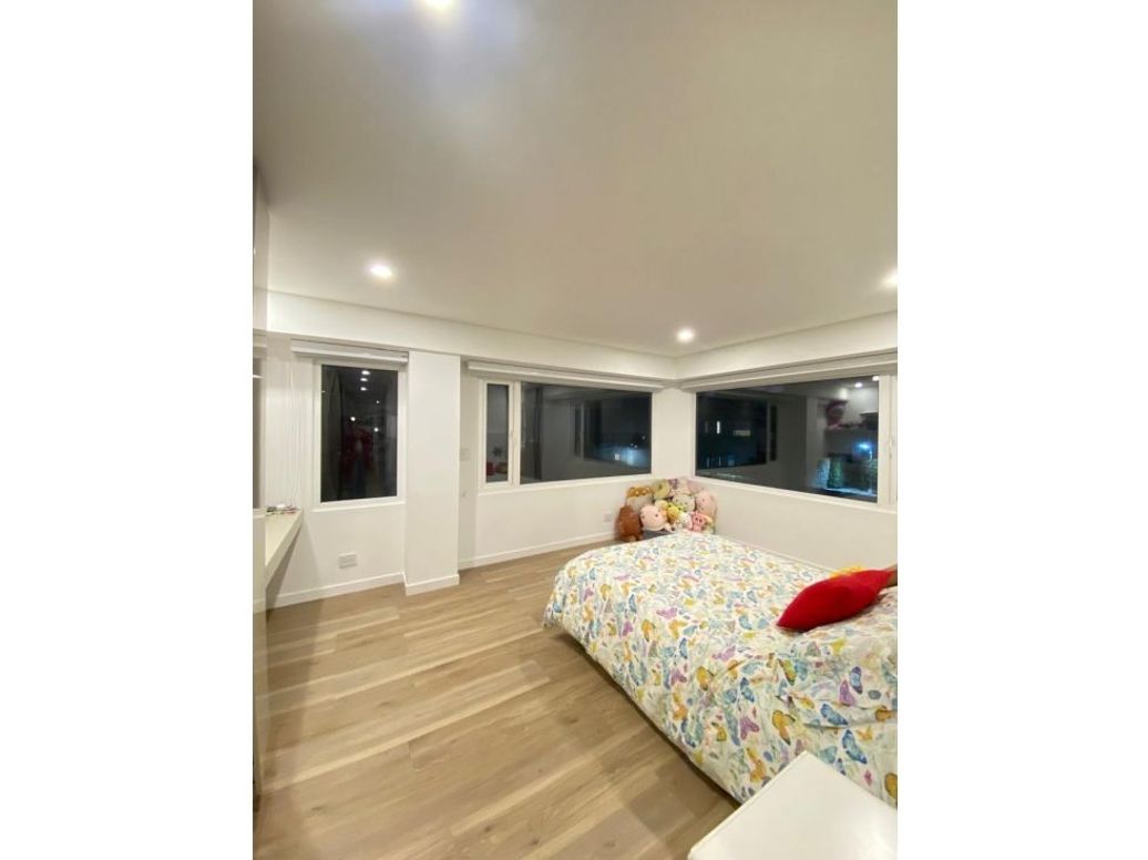 Casa de 6 alcobas en venta en San José De Bavaria, Bogotá, 300 m² · foto 6 de 20