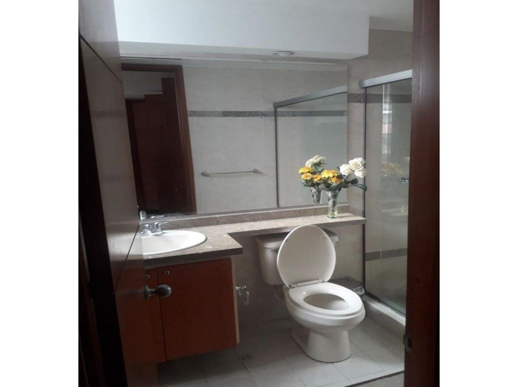 Apartamento de 3 alcobas en venta en Cedritos, Bogotá, 128 m² · foto 11 de 20