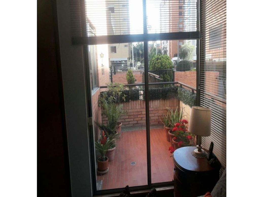 Apartamento de 3 alcobas en venta en Cedritos, Bogotá, 128 m² · foto 10 de 20