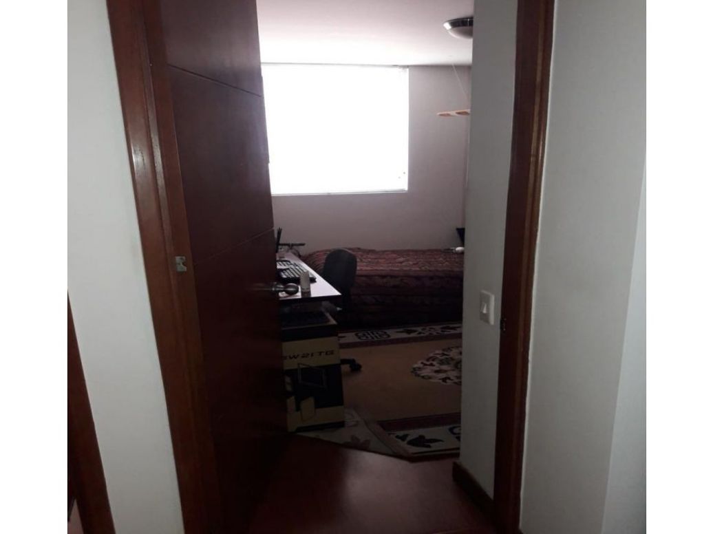 Apartamento de 3 alcobas en venta en Cedritos, Bogotá, 128 m² · foto 4 de 20