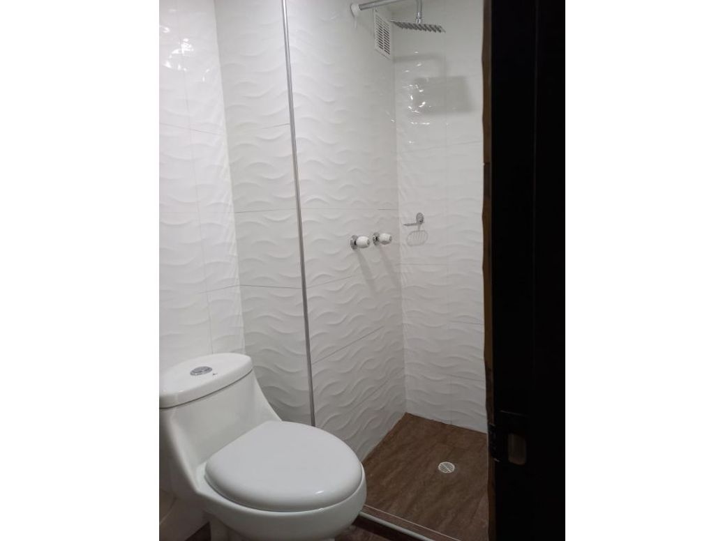 Apartamento de 3 alcobas en venta en Colina Campestre, Bogotá, 77 m² · foto 9 de 15