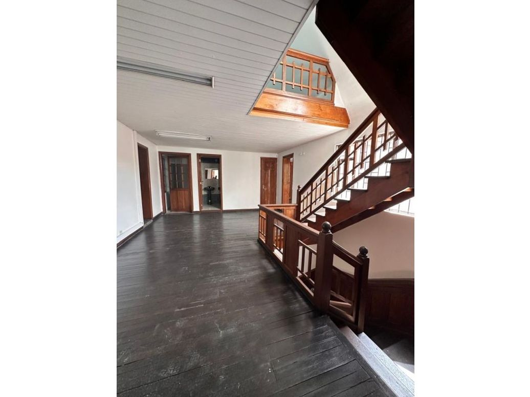 Casa de 8 alcobas en venta en Teusaquillo, Bogotá, 553 m² · foto 8 de 20
