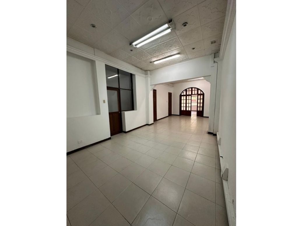 Casa de 8 alcobas en venta en Teusaquillo, Bogotá, 553 m² · foto 5 de 20
