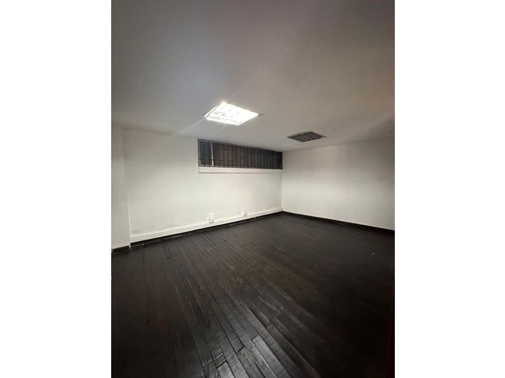 Casa de 8 alcobas en venta en Teusaquillo, Bogotá, 553 m² · foto 15 de 20
