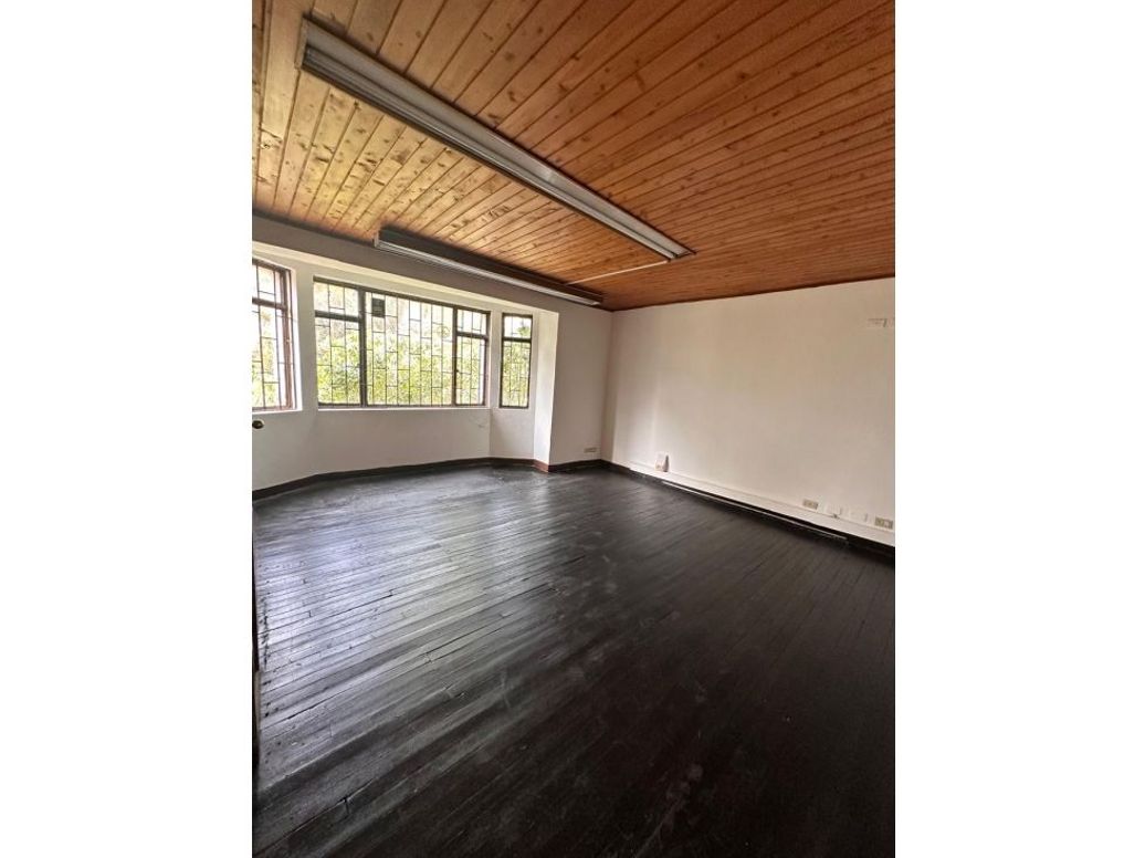 Casa de 8 alcobas en venta en Teusaquillo, Bogotá, 553 m² · foto 11 de 20