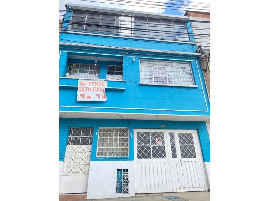 Casa de 5 alcobas en venta en Los Alcázares, Bogotá, 315 m² · foto 16 de 16