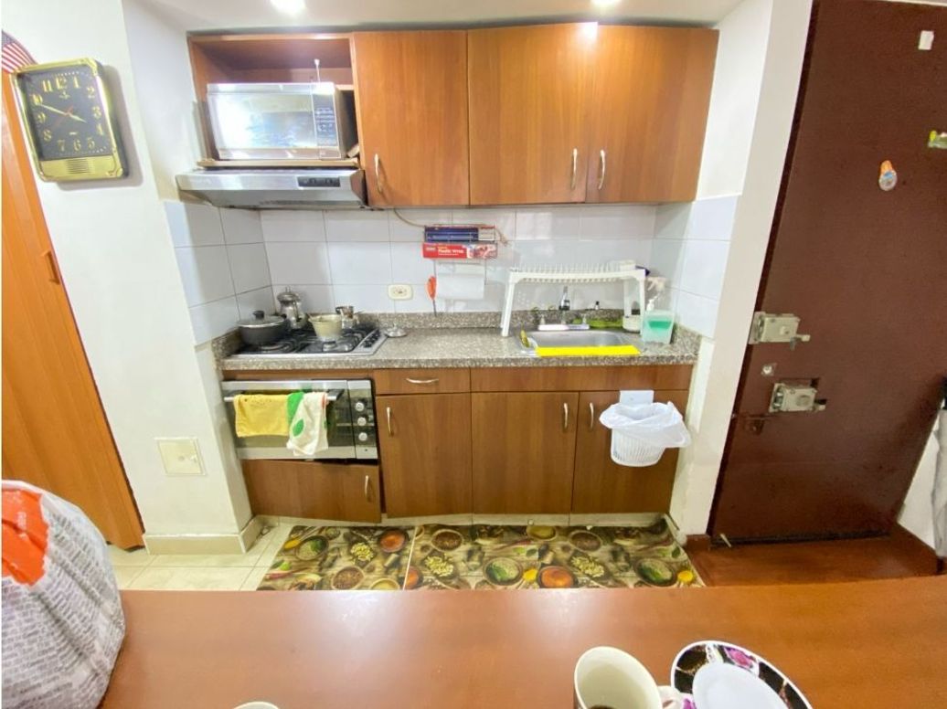 Apartamento de 3 alcobas en venta en Gran Granada, Bogotá, 72 m² · foto 5 de 19