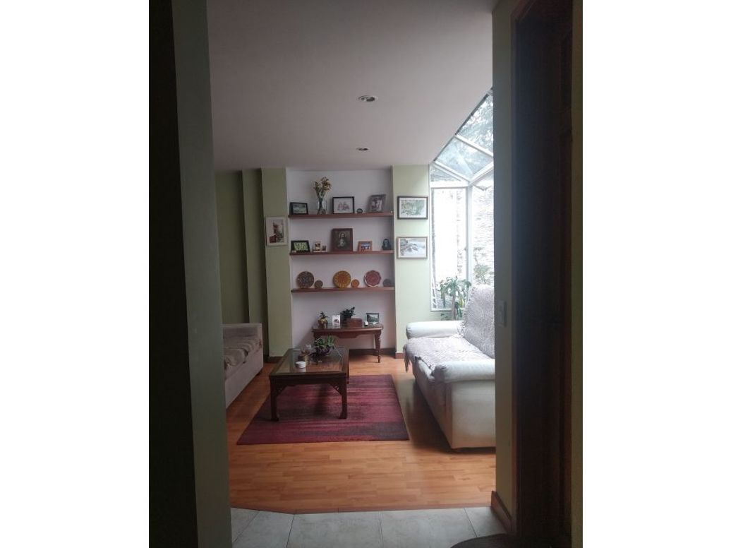Casa de 7 alcobas en venta en Chapinero, Bogotá, 650 m² · foto 4 de 20