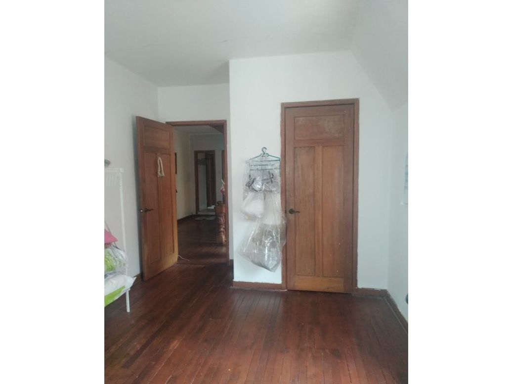 Casa de 7 alcobas en venta en Chapinero, Bogotá, 650 m² · foto 10 de 20
