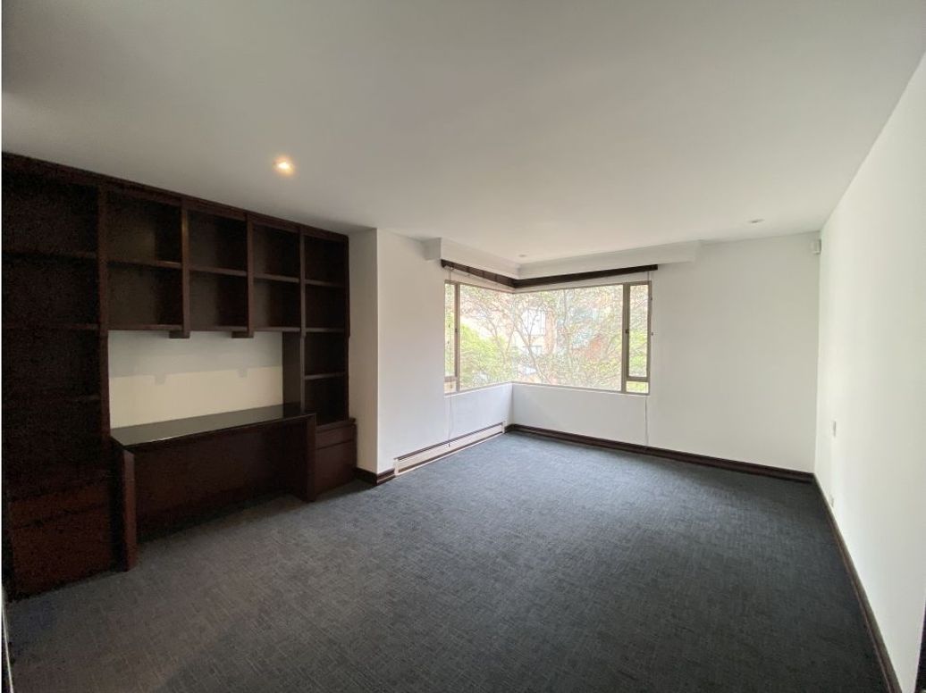 Casa de 4 alcobas en venta en Los Rosales, Bogotá, 525 m² · foto 20 de 20